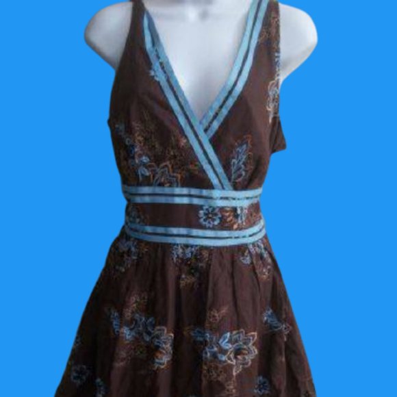 VINTAGE Fit and Flare Brown Floral  Dress Size 12 - Picture 1 of 4